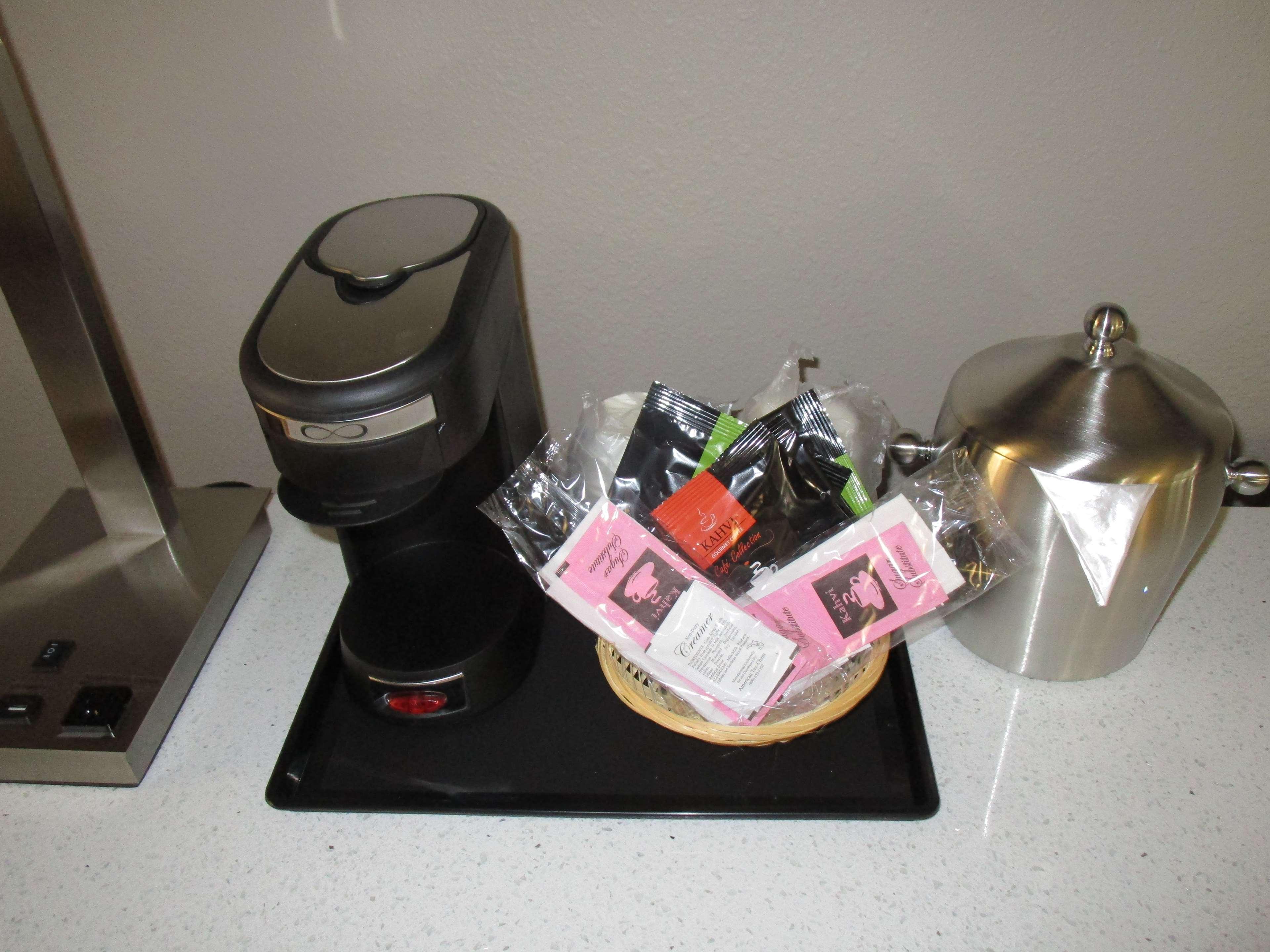 Surestay Plus Hotel By Best Western Point Richmond Extérieur photo