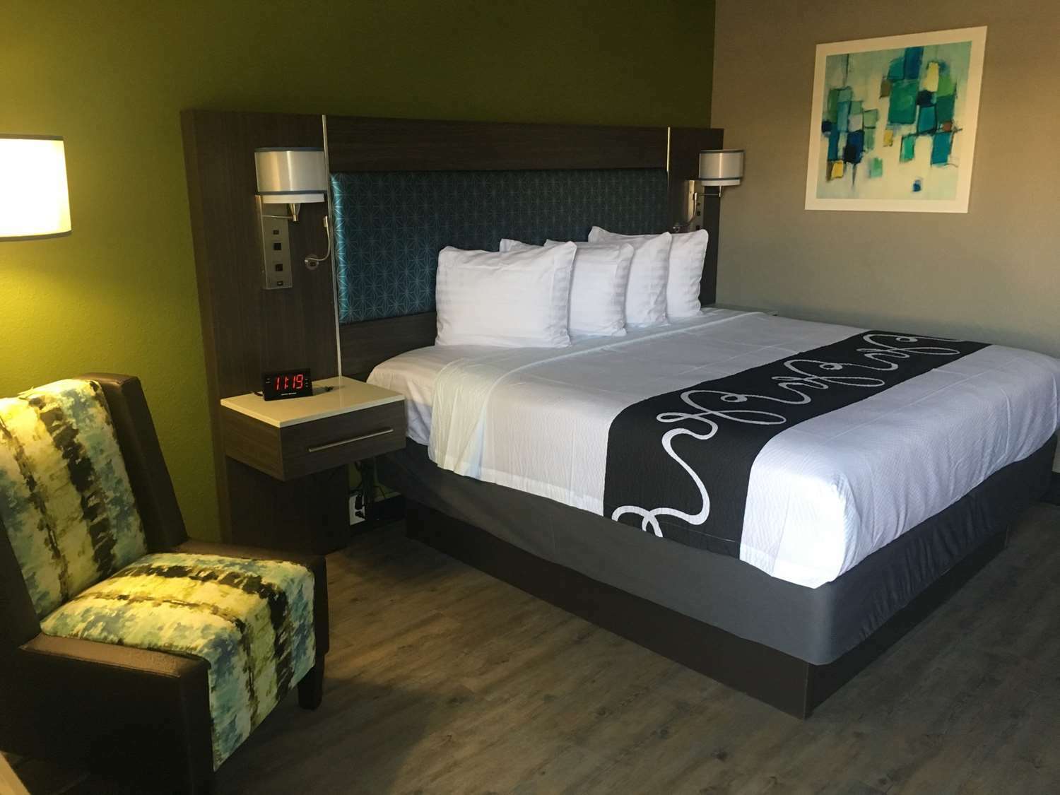 Surestay Plus Hotel By Best Western Point Richmond Extérieur photo